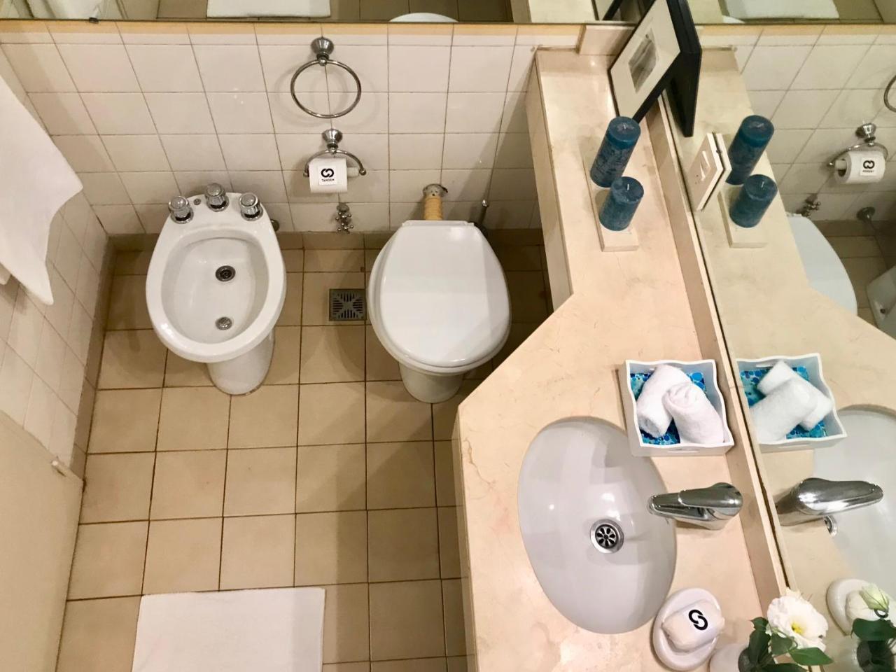 Apartamento Av Corrientes con estacionamiento Ciudad Autónoma de Ciudad Autónoma de Buenos Aires Exterior foto